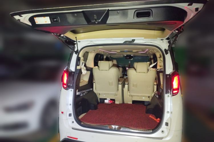 Used Toyota Vellfire 2019 Dual-Engine 2.5L HV Prestige Edition Trunk