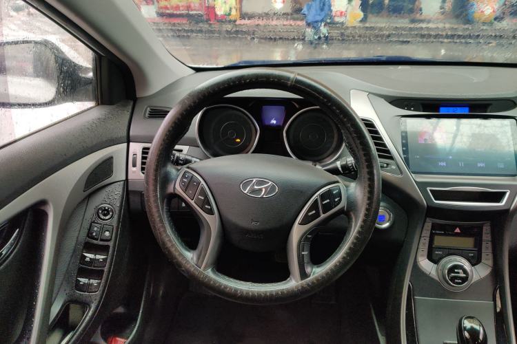 Used Hyundai Elantra (5th Generation / Langdong) 2013 1.6L Automatic Luxury Model
