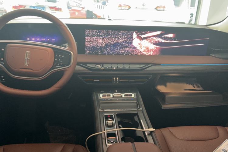 Used Lincoln Z 2025 2.0T Prestige Hybrid Edition