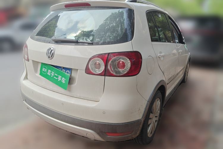 Used Volkswagen Golf 2011 1.4TSI Cross Golf Rear Right 45 Deg