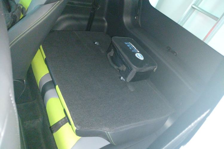 Used Roewe Clever 2021 302 km New Four-Seater Super-Efficient Version Left Rear Seat