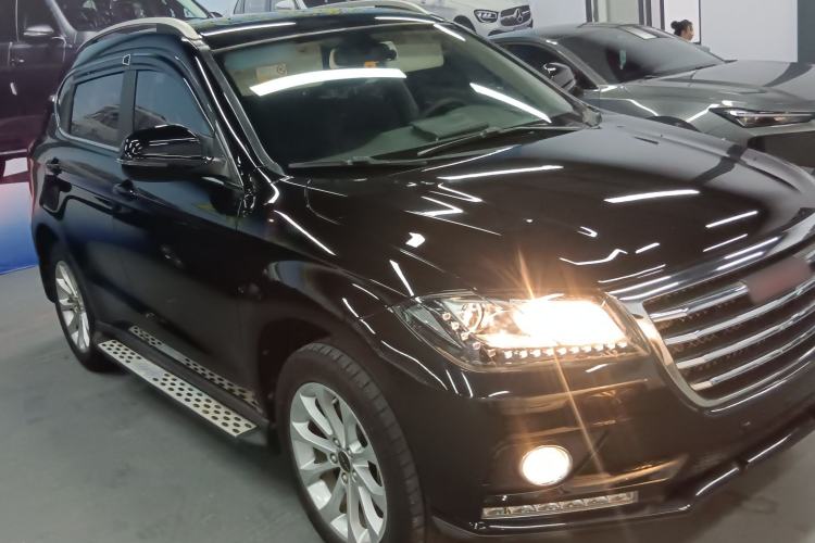 Used Haval H2 2017 Red-Label 1.5T Automatic Two-Wheel Drive Elite Model Front Right 45 Deg
