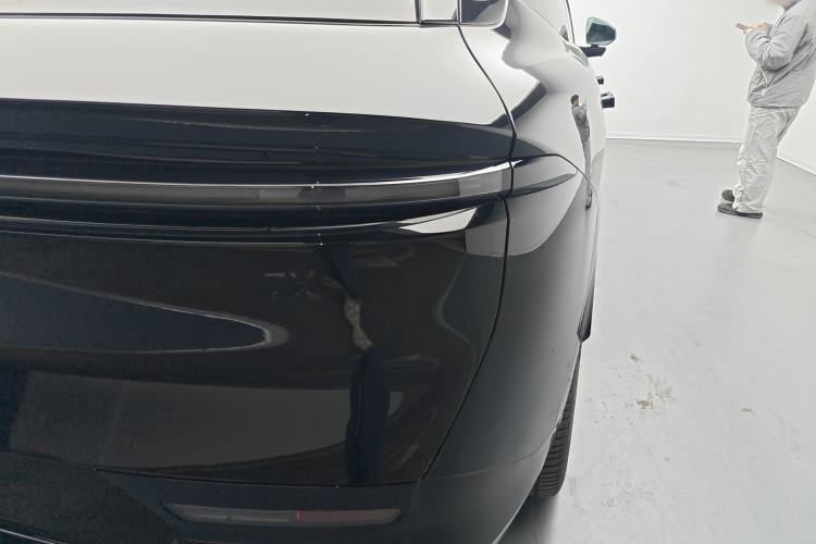 Used Zeekr 7X 2025 100 kWh Long-Range Rear-Wheel Drive with Intelligent Driving Features