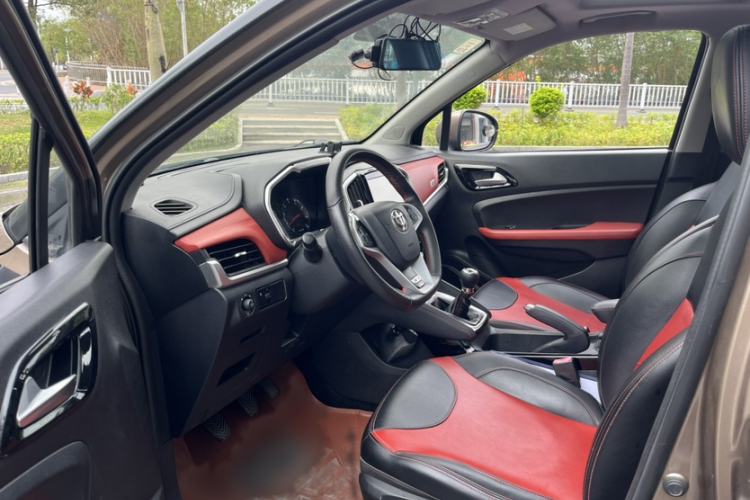 Used Brilliance V3 2017 1.5L Manual Smart Model
