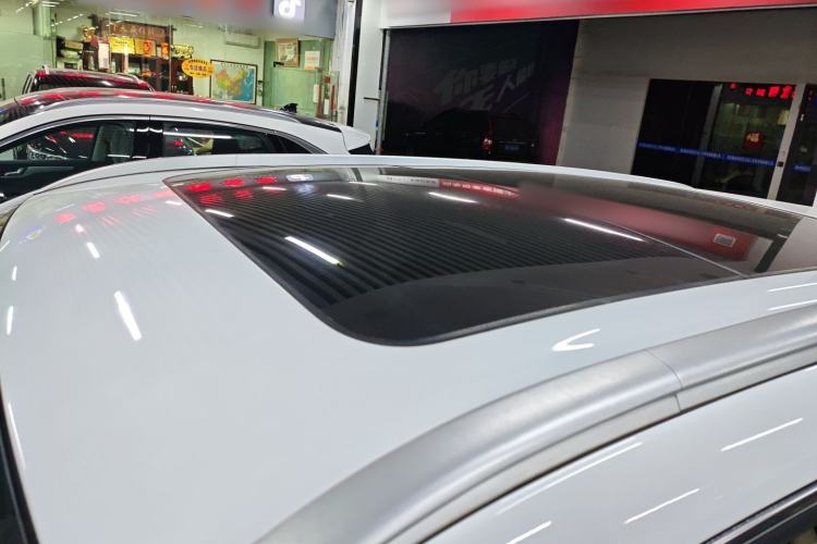 Used Geely Auto Emgrand X7 Sport 2018 1.8TD Automatic Two-Wheel Drive Smart Connect 4G Internet Edition