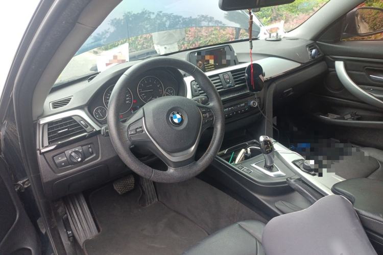Used BMW 4 Series 2016 420i Fashion Model
