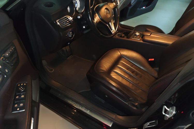 Used Mercedes-Benz CLS 2012 CLS 300 CGI Driver Seat