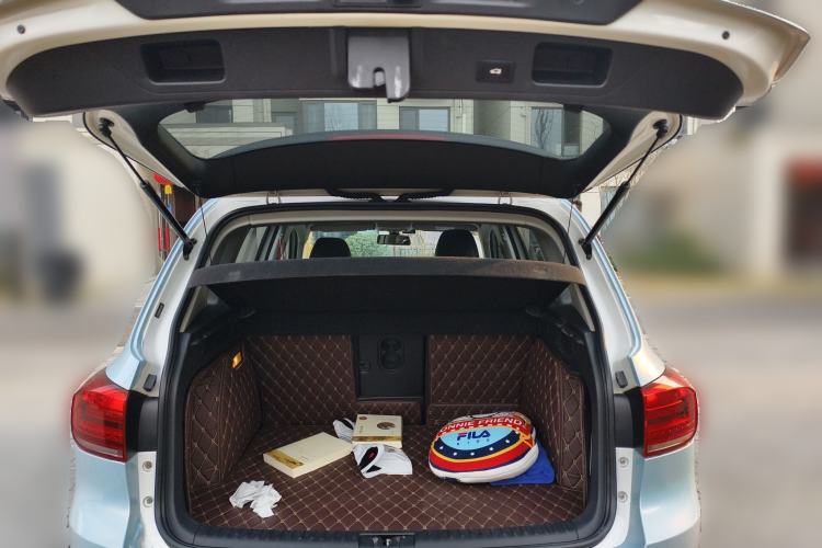 Used Volkswagen Tiguan 2016 280TSI Automatic Two-Wheel Drive Silk Road Comfort Edition Trunk