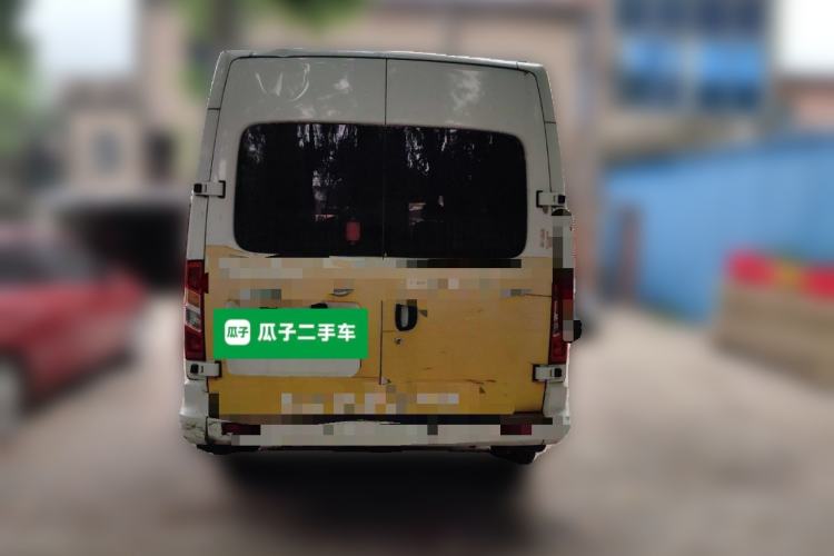 Used SAIC MAXUS Xintu V80 2021 2.0T Manual Classic Aoyuntong Long Wheelbase Mid-Roof 6/7/8/9-Seater
