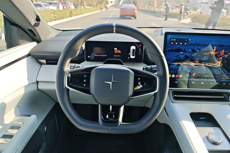 Used Polestar 4 2023 Single-Motor Long-Range PLUS