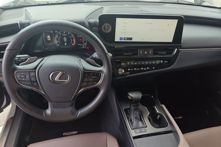 Used Lexus ES 2023 200 Excellence Edition Center Console