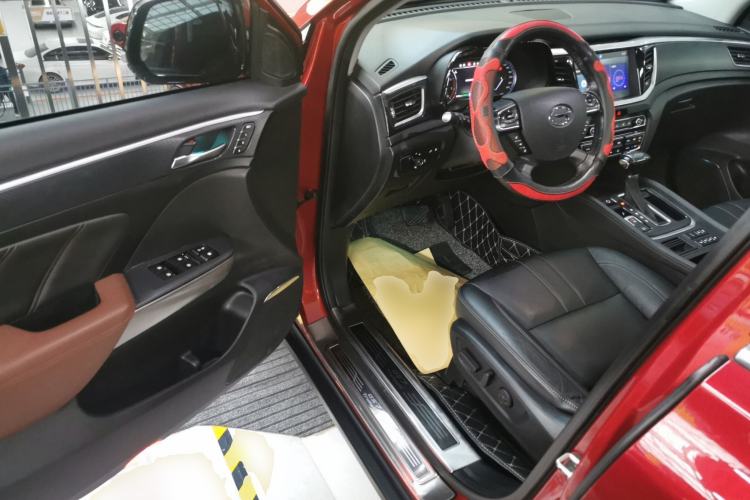 Used GAC Trumpchi GS7 2017 320T Two-Wheel-Drive Luxury Smart Connectivity Model Driver Seat