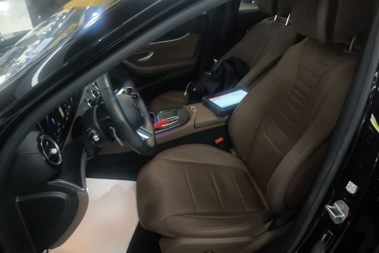 Used Mercedes-Benz E-Class New Energy 2023 E 350 e L Plug-in Hybrid Sports Sedan
