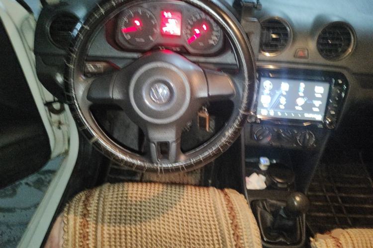 Used Volkswagen Jetta 2013 1.6L Manual Fashion Edition
