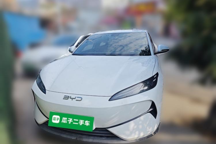 Used BYD e7 2025 Model 520 Smart Mobility Edition
