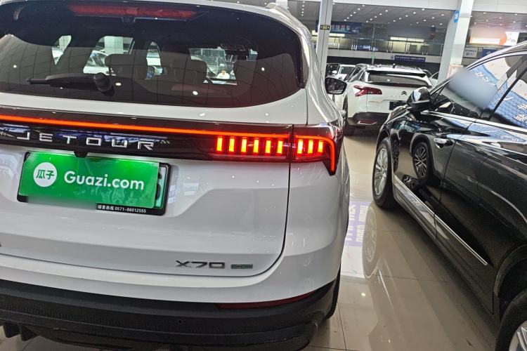 Used JETOUR X70 C-DM 2024 Far Voyage PRO 7-Seater Exterior 3