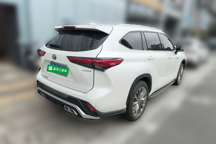 Used Toyota Highlander 2022 Dual-Engine 2.5L Two-Wheel Drive Prestige Edition 7-Seater Rear Right 45 Deg