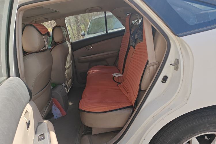 Used BYD S6 2011 2.0L Manual Luxury Version