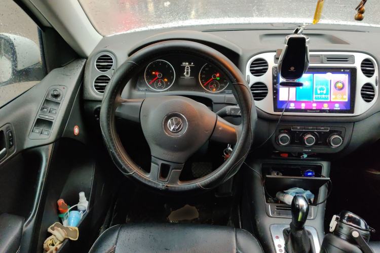 Used Volkswagen Tiguan 2017 300TSI Automatic Two-Wheel Drive Silk Road Luxury Edition Steering Wheel