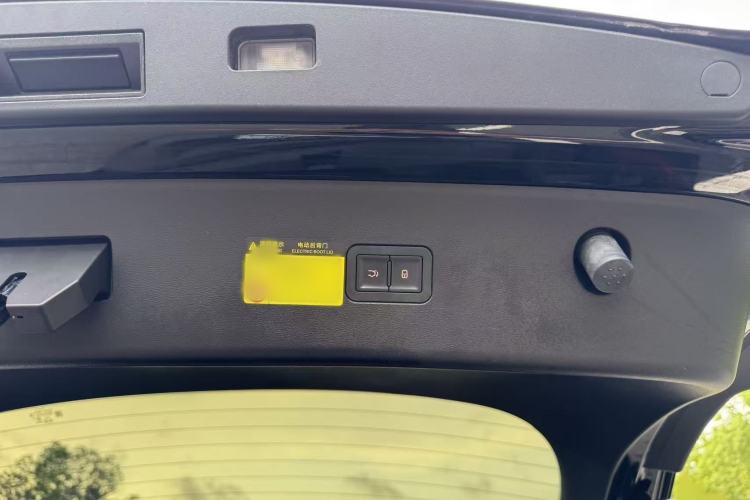 Used BYD Song L EV 2024 662 km Beyond Edition