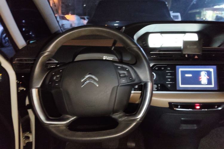 Used Citroen C4 Picasso 2015 Grand 1.6T Luxury 7-Seater
