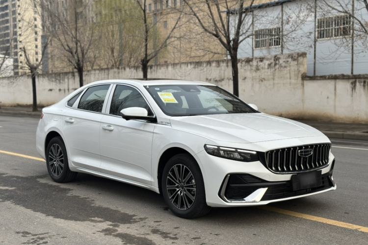 Used Geely Auto Preface 2026 Model Oriental Yao 1.5TD Fuyao Edition Exterior 2