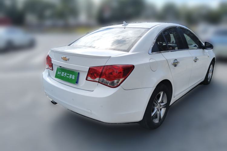 Used Chevrolet Cruze 2012 1.8L SE AT
