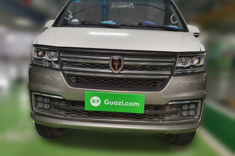 Used Jinbei New Hiace S 2019 1.5L Van Business Edition China VI SWC15M Front