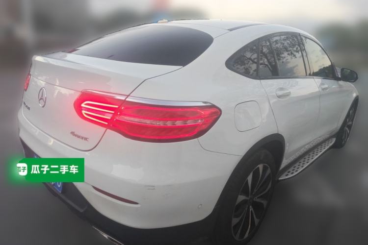 Used Mercedes-Benz GLC Coupe 2019 GLC 260 4MATIC Coupe SUV Rear Right 45 Deg