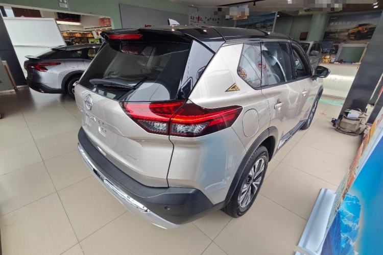 Used Nissan X-Trail 2023 e-POWER Ultra-Hybrid Dual-Motor All-Wheel-Drive Luxury Edition Rear Right 45 Deg