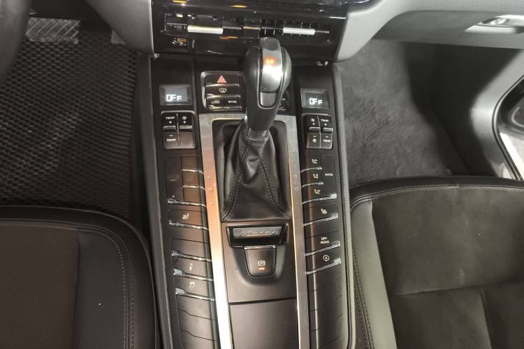 Used Porsche Macan 2014 Macan 2.0T