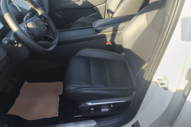 Used Lynk & Co 06 2025 Renew 1.5T Halo
