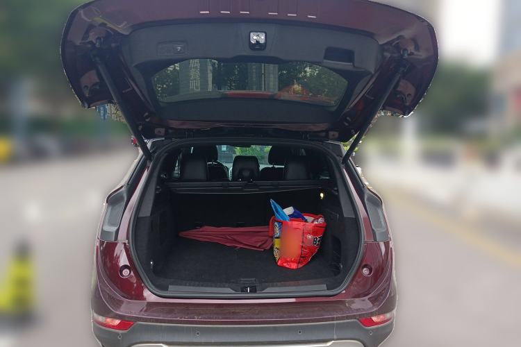 Used Lincoln MKC 2014 2.0T Two-Wheel Drive Deluxe Edition Trunk