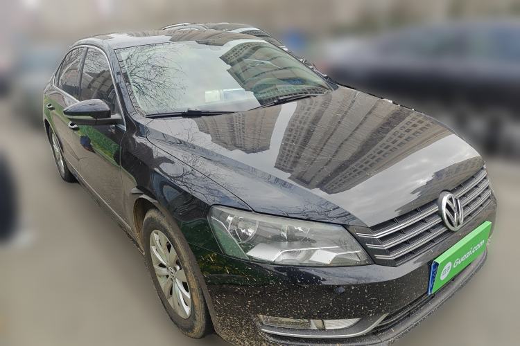 Used Volkswagen Passat 2013 1.8TSI DSG Prestige Edition Front Right 45 Deg