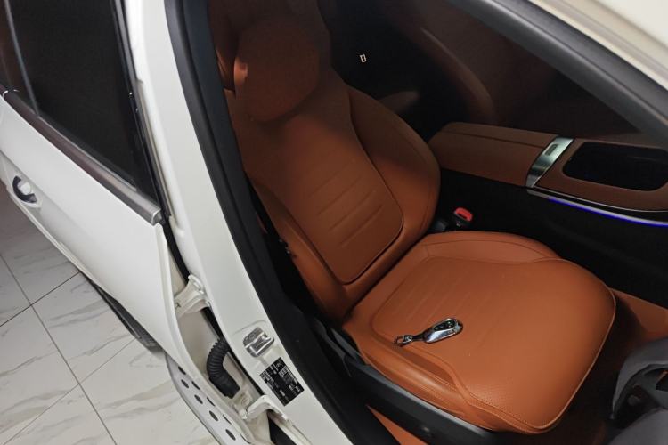 Used Mercedes-Benz GLC 2024 Refreshed GLC 300 L 4MATIC Dynamic Version 5 Seats