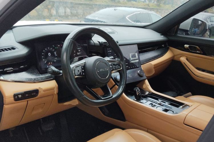 Used Lynk & Co 09 EM-P 2021 2.0T PHEV Halo Six-Seater
