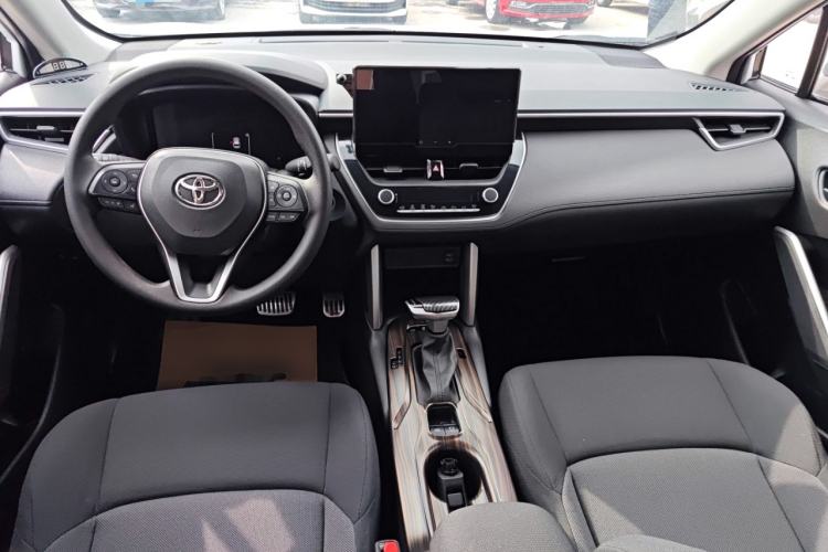 Used Toyota FRONTLANDER 2023 2.0L CVT Leading Edition
