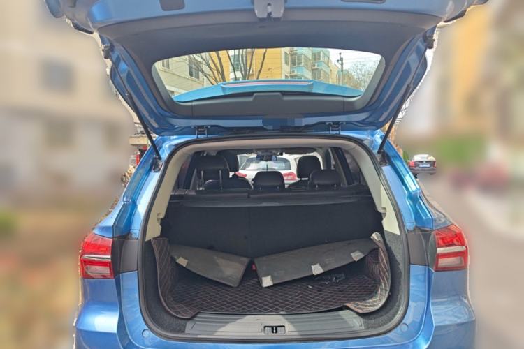 Used Roewe RX5 2016 20T Two-Wheel Drive Automatic Internet Smart Edition