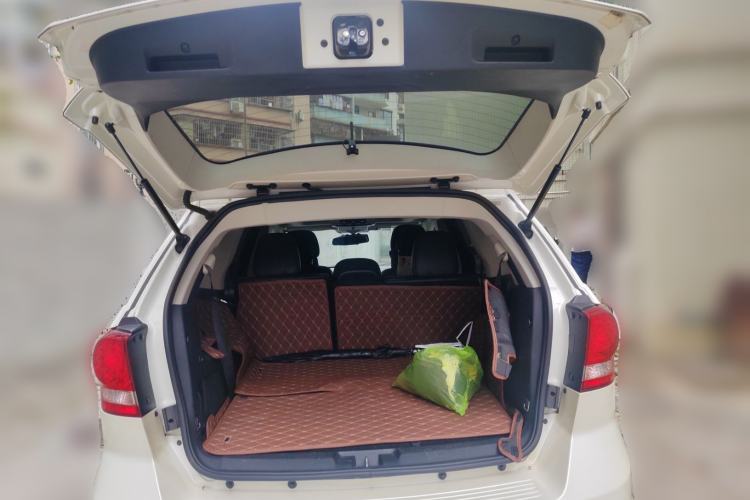 Used Dodge Journey 2013 2.4L Two-Wheel Drive Luxury Version