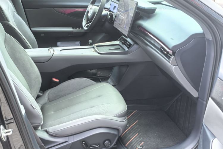 Used Lynk & Co 07 2024 EM-P 126 Long-Range Ultra