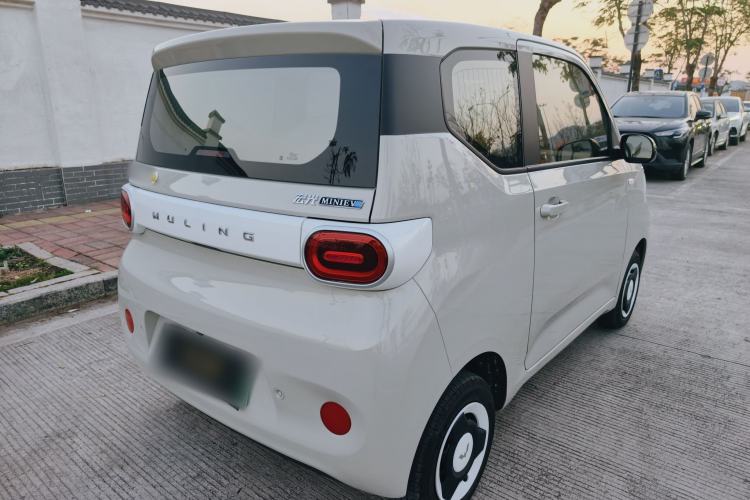 Used Wuling Hongguang MINIEV 2024 3rd Generation 215km Youth Edition
