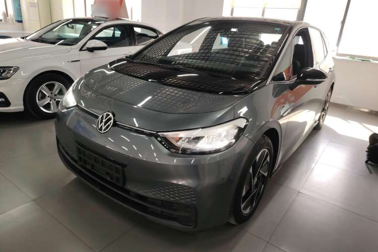 Used Volkswagen ID.3 2023 Pure Smart Edition