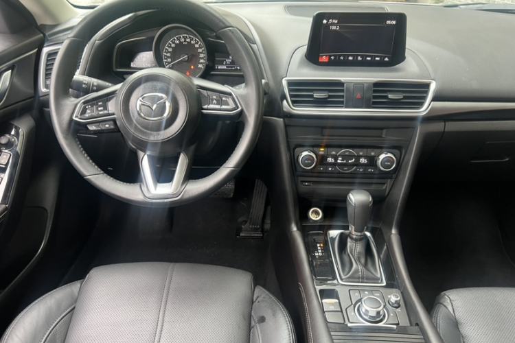 Used Mazda Mazda 3 Axela 2017 Sedan 2.0L Automatic Prestige Model China V Standard