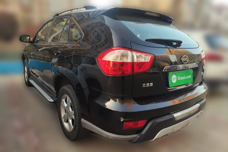 Used BYD S6 2013 Platinum Edition 2.0L Manual Luxury Model
