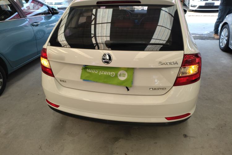 Used Skoda Rapid Spaceback 2016 Revised Version 1.6L Automatic Front-Drive Edition