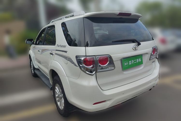 Used Toyota Fortuner 2015 2.7L Standard Edition
