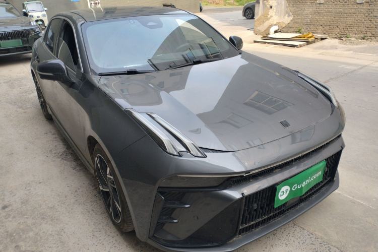 Used Lynk & Co 03 2023 1.5TD DCT JingPro Front Right 45 Deg