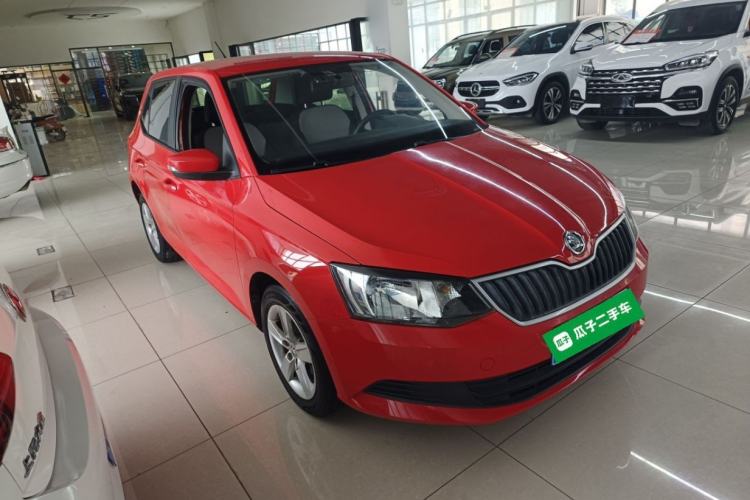 Used Skoda Fabia 2016 1.4L Automatic Car Enjoy Edition