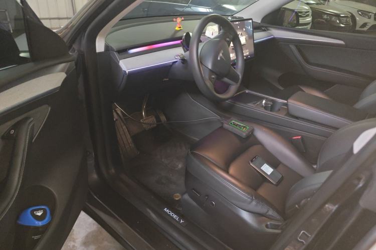 Used Tesla Model Y 2024 Rear-Wheel-Drive Version