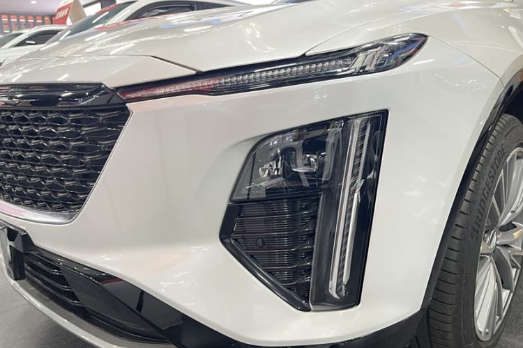 Used Cadillac GT4 2023 25T Luxury Model